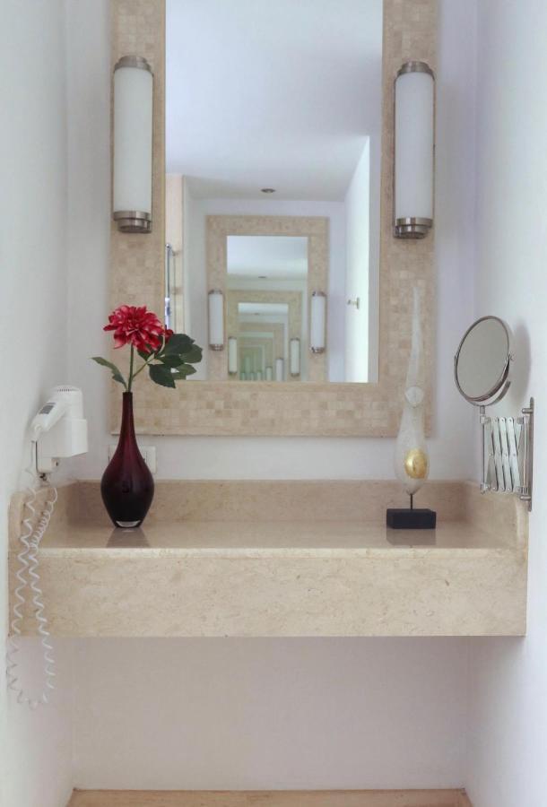 Kulraya Villas - Luxury Serviced Pool Villas Ko Lanta エクステリア 写真