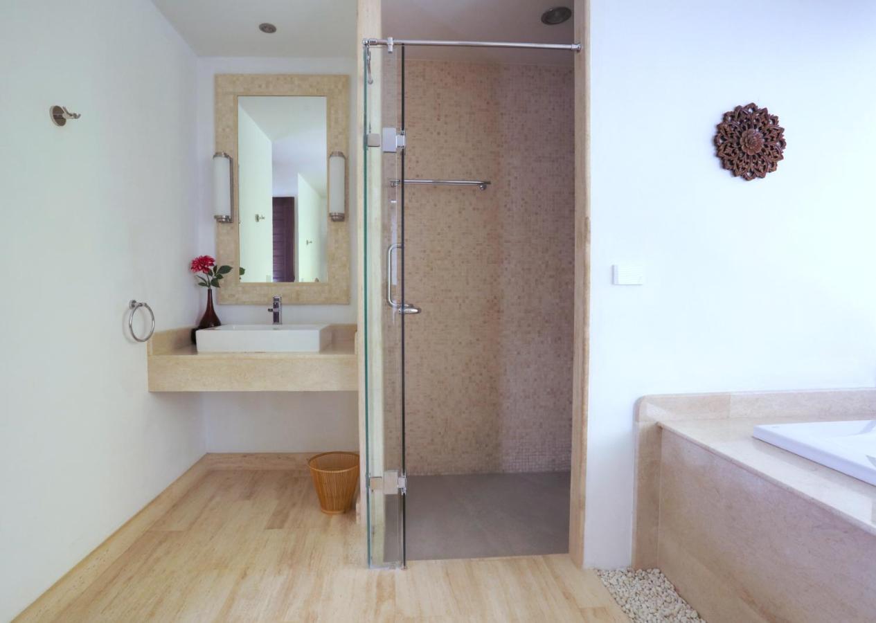 Kulraya Villas - Luxury Serviced Pool Villas Ko Lanta エクステリア 写真