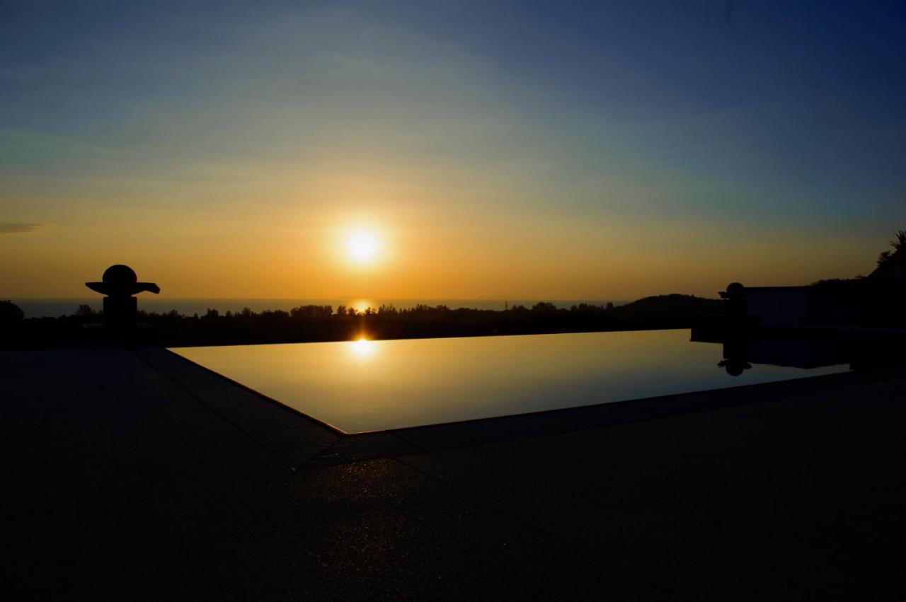 Kulraya Villas - Luxury Serviced Pool Villas Ko Lanta エクステリア 写真