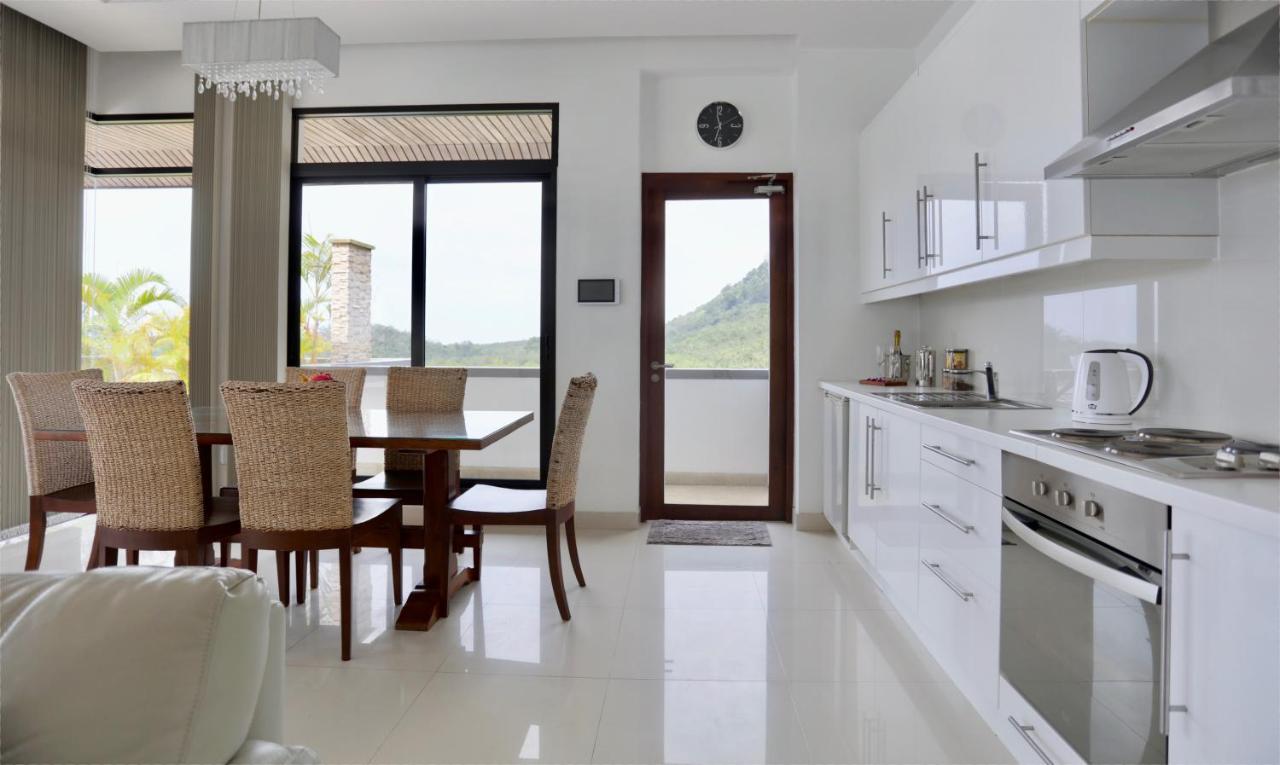 Kulraya Villas - Luxury Serviced Pool Villas Ko Lanta エクステリア 写真