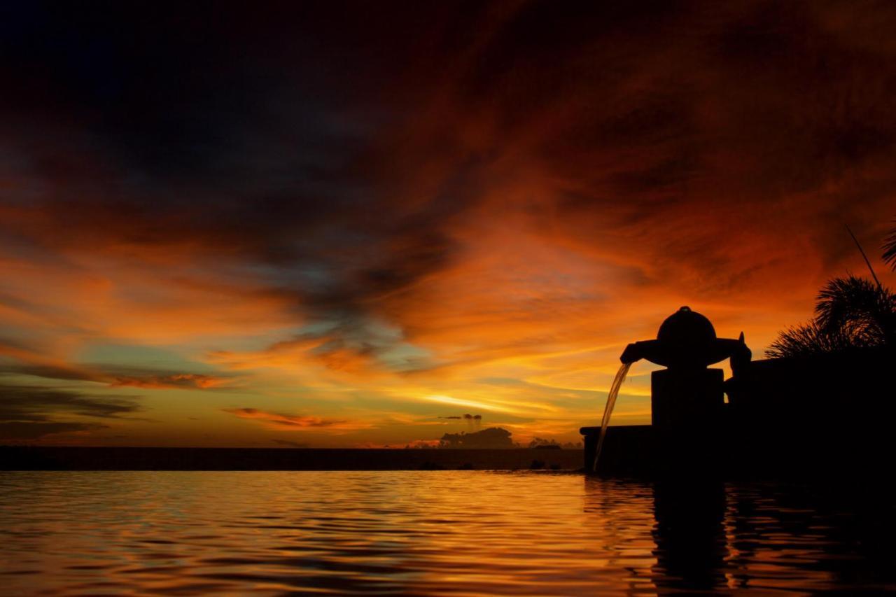 Kulraya Villas - Luxury Serviced Pool Villas Ko Lanta エクステリア 写真