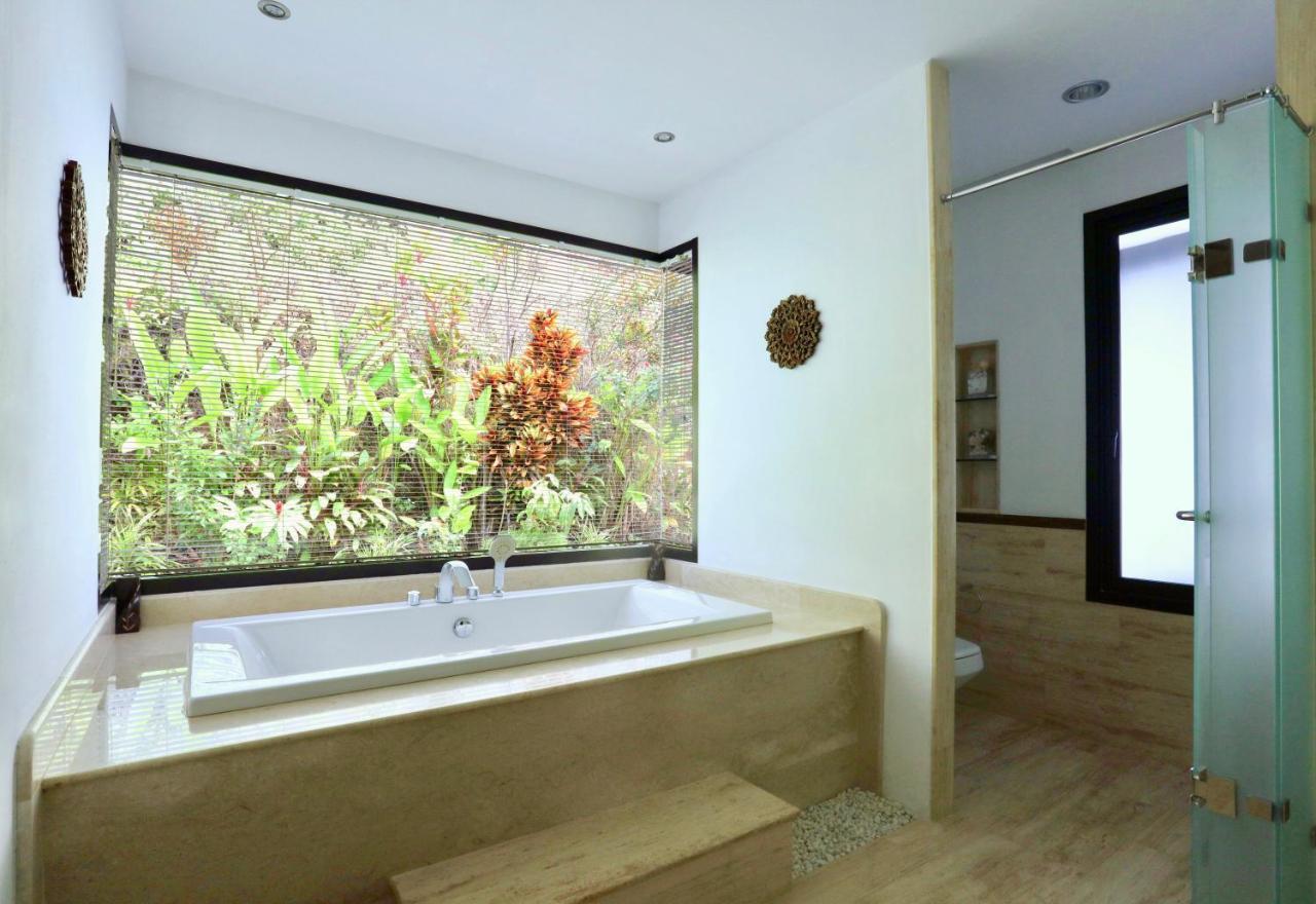 Kulraya Villas - Luxury Serviced Pool Villas Ko Lanta エクステリア 写真